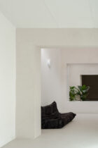 Burr Studio Mrt Home Workspace Hybrid Adaptive Reuse Warehouse Conversion Madrid Photo Maru Serrano Yellowtrace 09