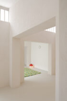 Burr Studio Mrt Home Workspace Hybrid Adaptive Reuse Warehouse Conversion Madrid Photo Maru Serrano Yellowtrace 12