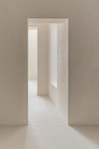 Burr Studio Mrt Home Workspace Hybrid Adaptive Reuse Warehouse Conversion Madrid Photo Maru Serrano Yellowtrace 21