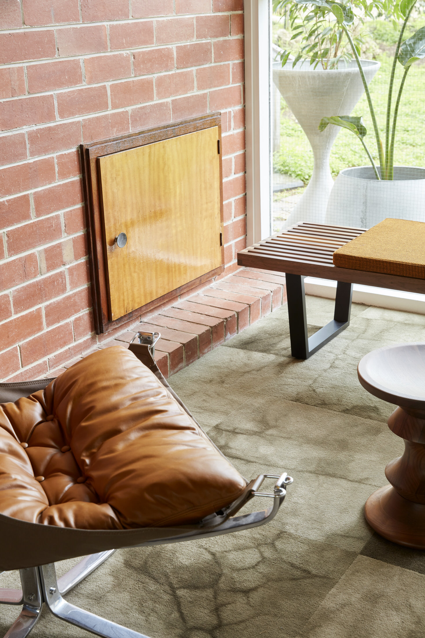 Mid-Century City Beach House by Design Theory | Yellowtrace - Centered Home Renovation Theory