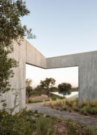Manuel Aires Mateus Pa Te Os In Melides Portugal Accomodation House 1 Photo Francisco Nogueira Yellowtrace 12