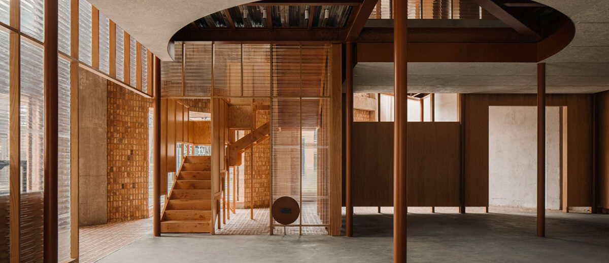 【縁起物】 ざくろ　イスタンブール雑貨 Yapı Merkezi 縁起物】 ざくろ イスタンブール雑貨 Yapı Merkezi