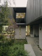 Michael Lumby Nielsen Jenkins Merricks Farmhouse Victoria Australian Architecture Yellowtrace 02