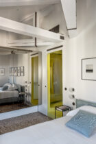 Eligo Studio Venice Colourful Penthouse Photo Helenio Barbetta Yellowtrace 21
