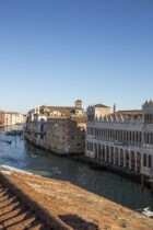 Eligo Studio Venice Colourful Penthouse Photo Helenio Barbetta Yellowtrace 27