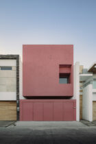 Cesar Bejar Studio Casa En Tres Rios Pink House Mexico Yellowtrace 01