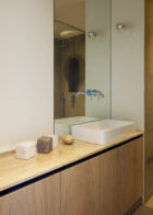 Yellowtrace Chho Studio Paris Apartment For Art Collector Photo De Pasquale Maffini 19