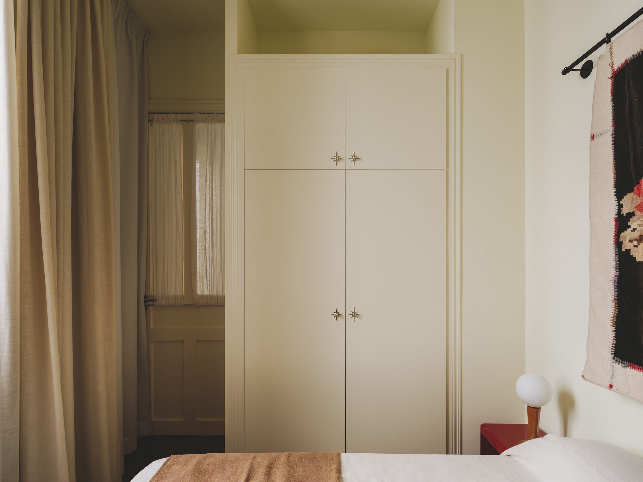 Yellowtrace Archive For Space Jesus De Vale Madrid Apartment Photo Enric Badrinas 29 Opt80