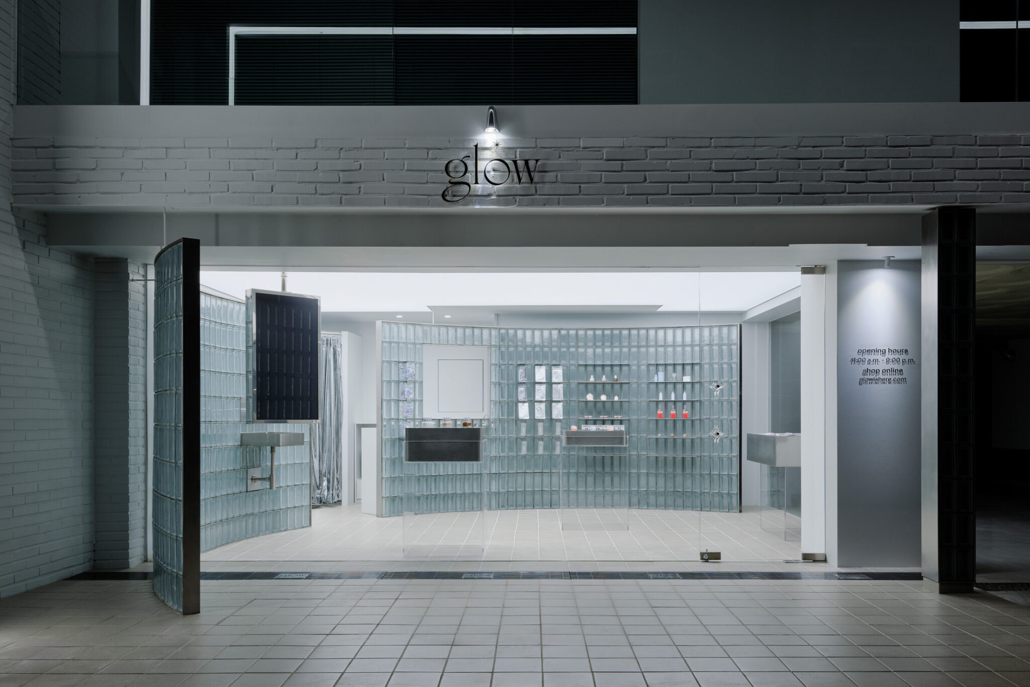 A Crystalline Retail Experience in Seoul by Indiesalon | Yellowtrace