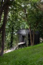 Yellowtrace Roisin Lafferty Exterior Montenotte Woodlands Cork Photo Ruth Maria 08