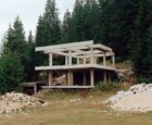 Yellowtrace Ten House For Five Women Gradacac Bosnia Roadtrip Photo Maxime Delvaux And Adrien De Hemptinne 15