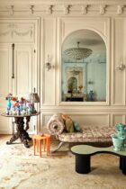 Yellowtrace Uchronia Monot Apartment Paris Homes Photo Felix Dol Maillot 07 Opt80