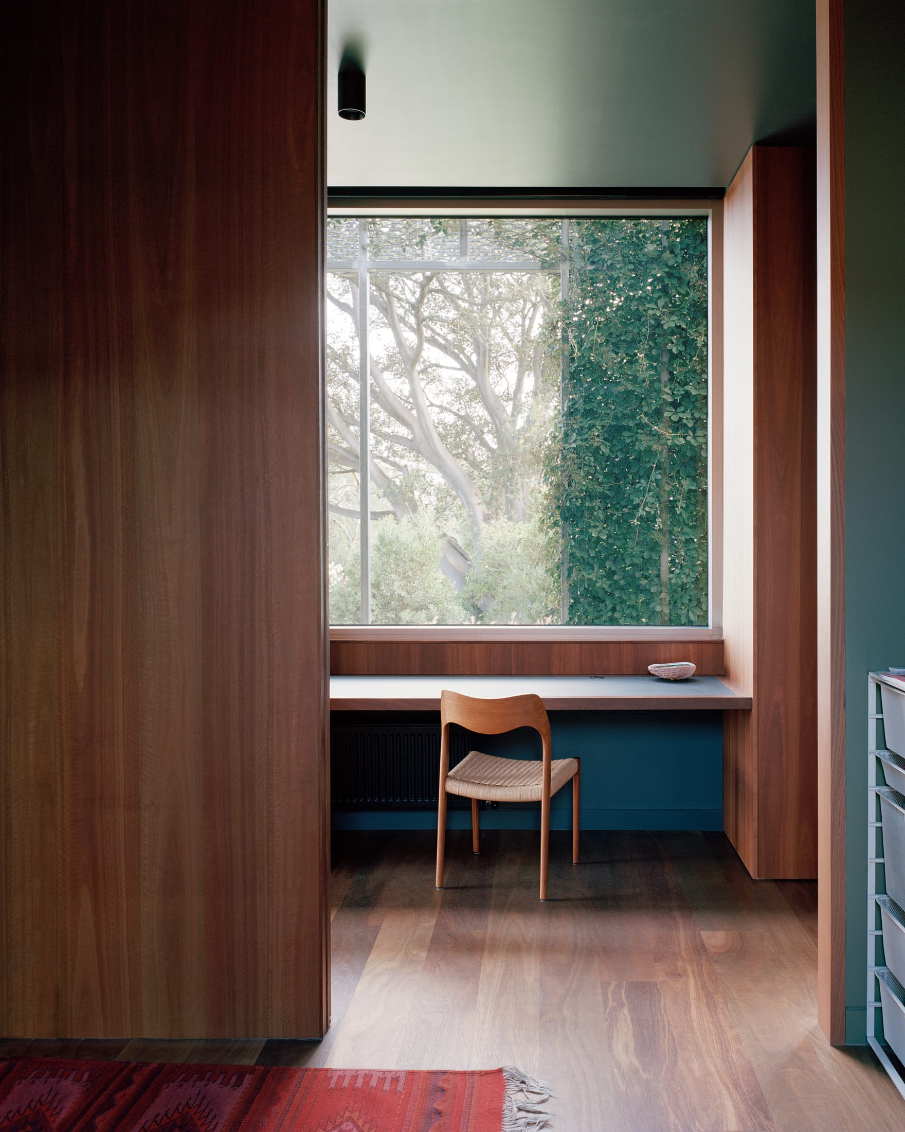 Yellowtrace Houses Awards 2025 New House Over 200sqm Hedge And Arbour House Studio Bright Photo Rory Gardiner 03 Opt80