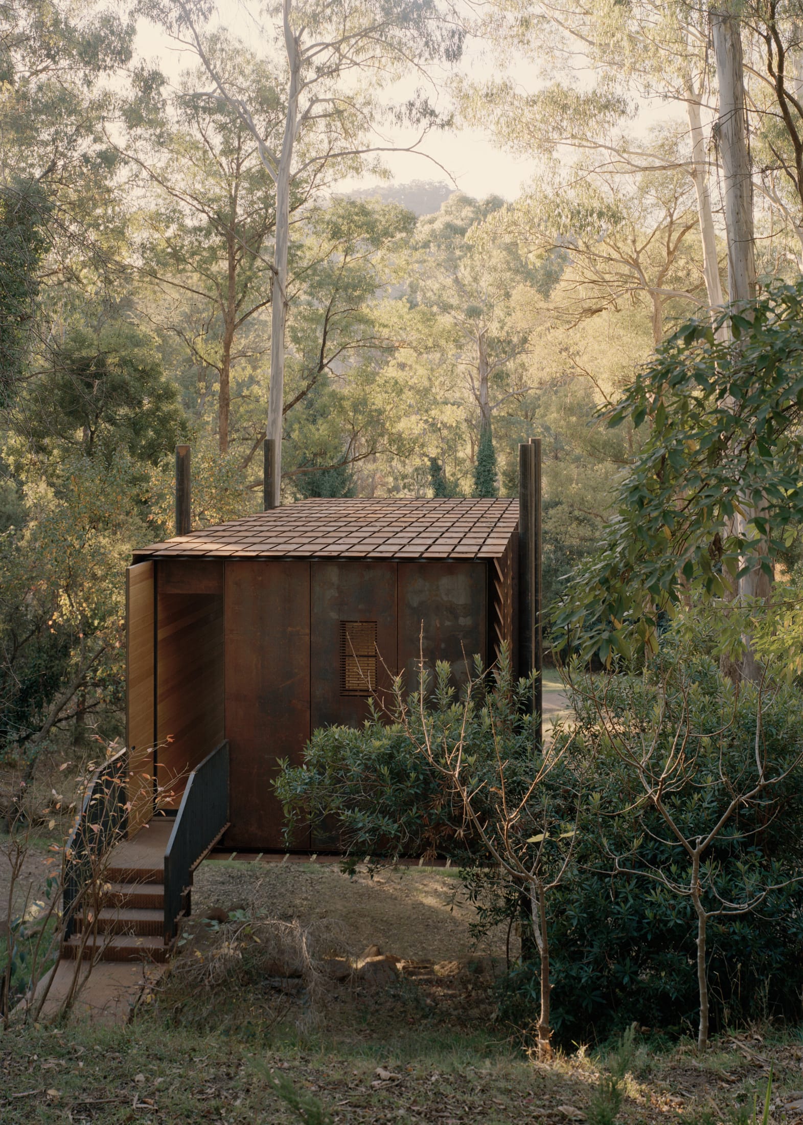 Yellowtrace Houses Awards 2025 New House Under 200sqm Sawmill Treehouse Robbie Walker Photo Tasha Tylee 09 Opt80