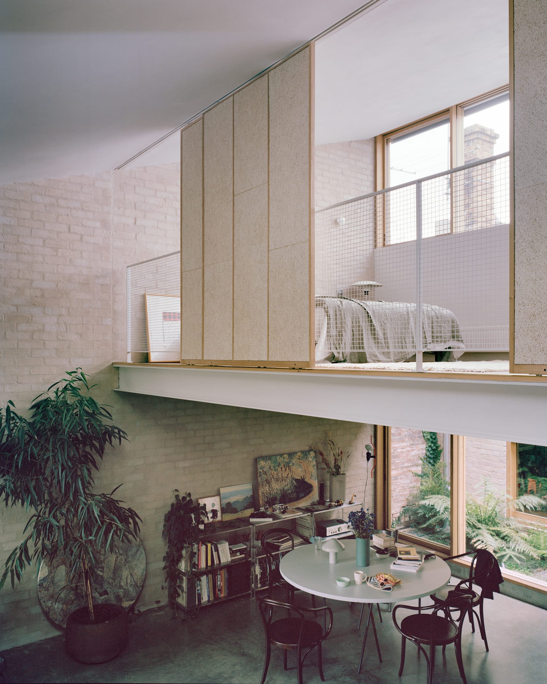 Yellowtrace Houses Awards 2025 House Alts And Adds Under 200sqm Carlton Cottage Lovell Burton Architecture Photo Rory Gardiner 14 Opt80