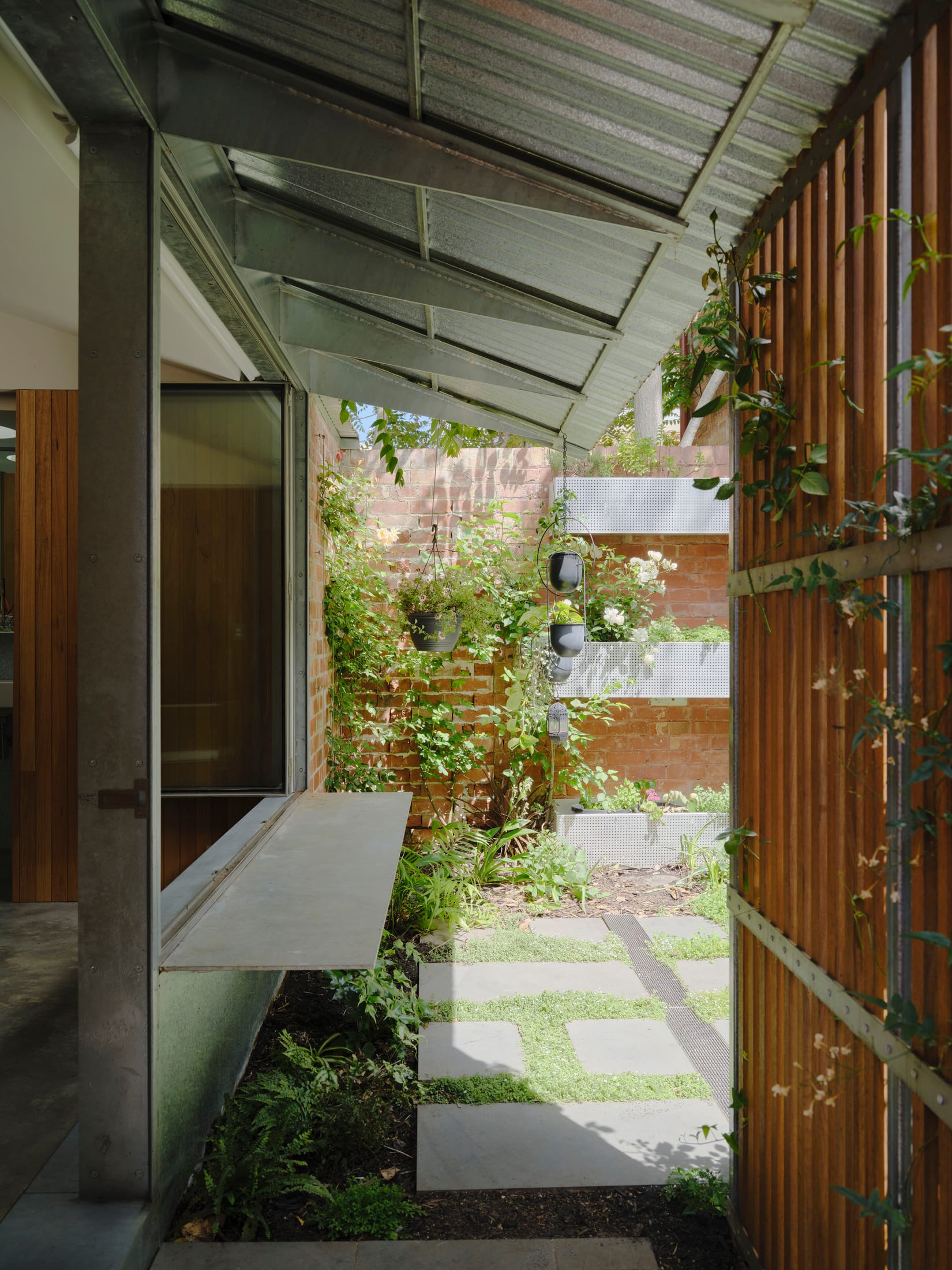 Yellowtrace Houses Awards 2025 House In A Heritage Context Mess Hall Architecture Architecture Photo Tom Ross 07 Opt80