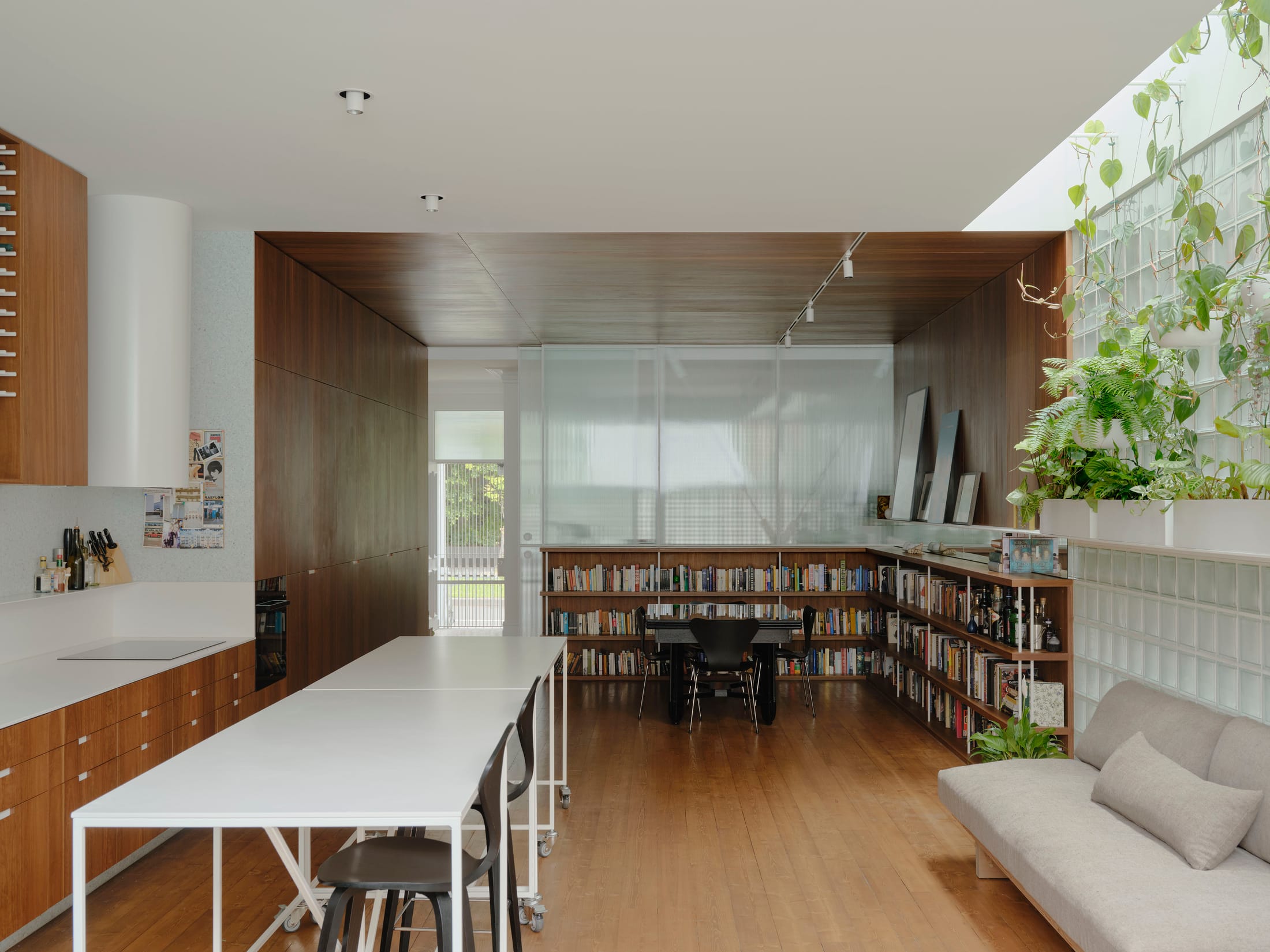 Yellowtrace Houses Awards 2025 House In A Heritage Context Mess Hall Architecture Architecture Photo Tom Ross 08 Opt80