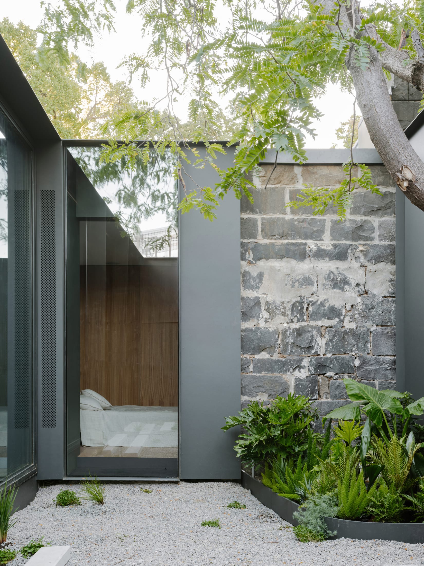 Yellowtrace Highres Image 5 6x0nfpqlk2l Bluestone House By Ellul Architecture Photography By Hamish Mcintosh 11 Opt80
