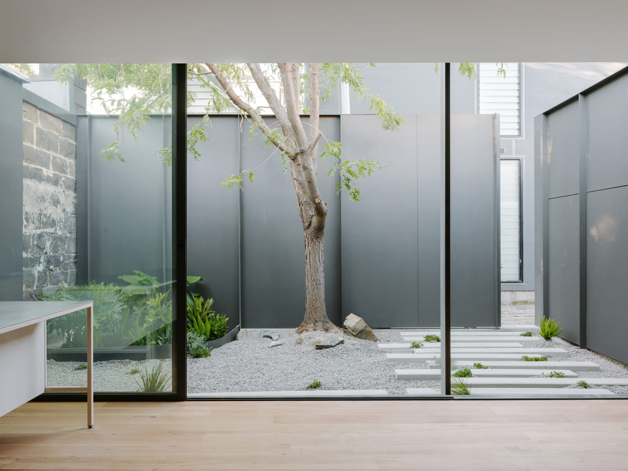 Yellowtrace Highres Image 6 6x0nfpqlk2l Bluestone House By Ellul Architecture Photography By Hamish Mcintosh 12 Opt80
