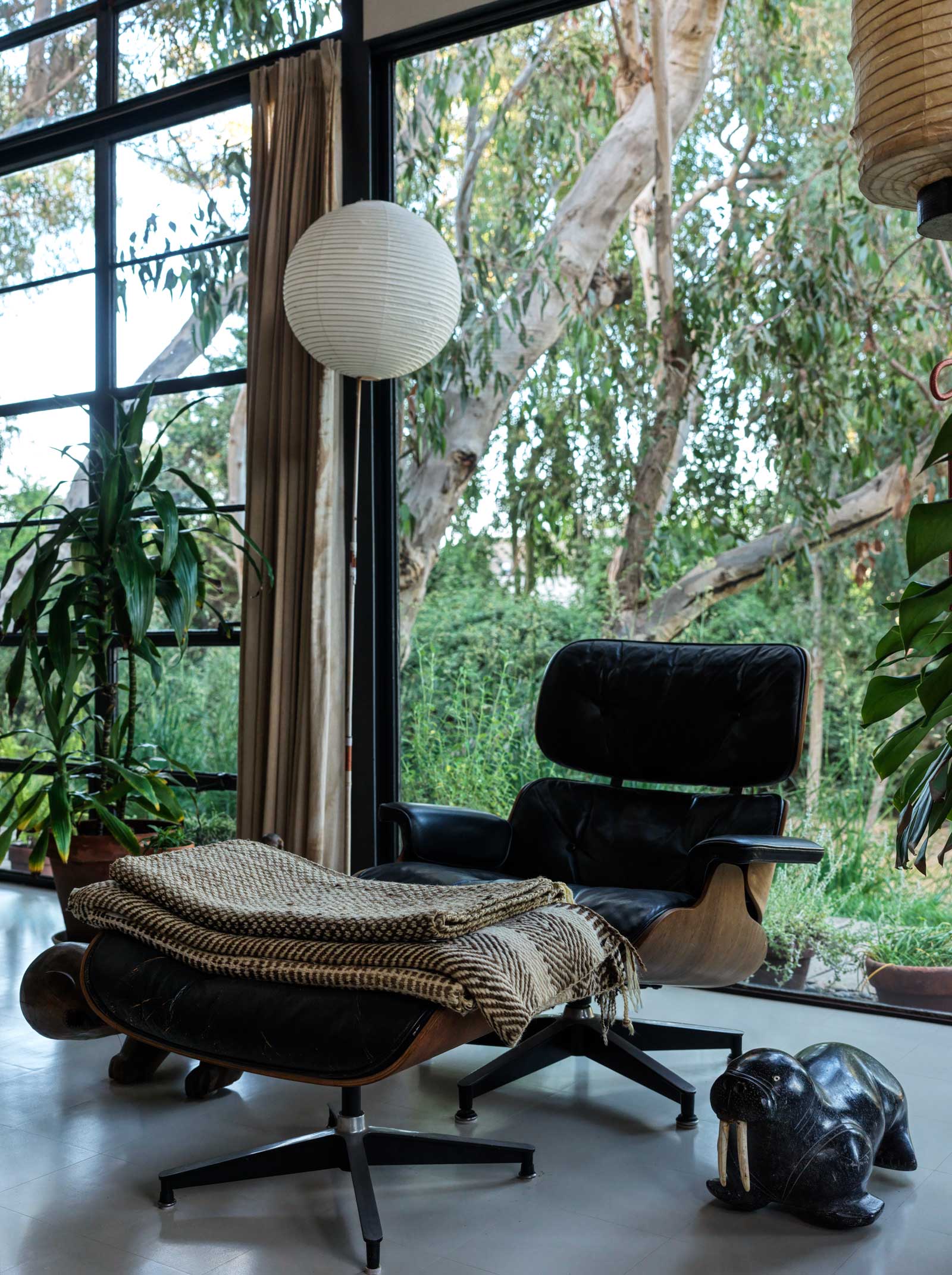 Yellowtrace Eames House Interior Photo Chris Mottalini