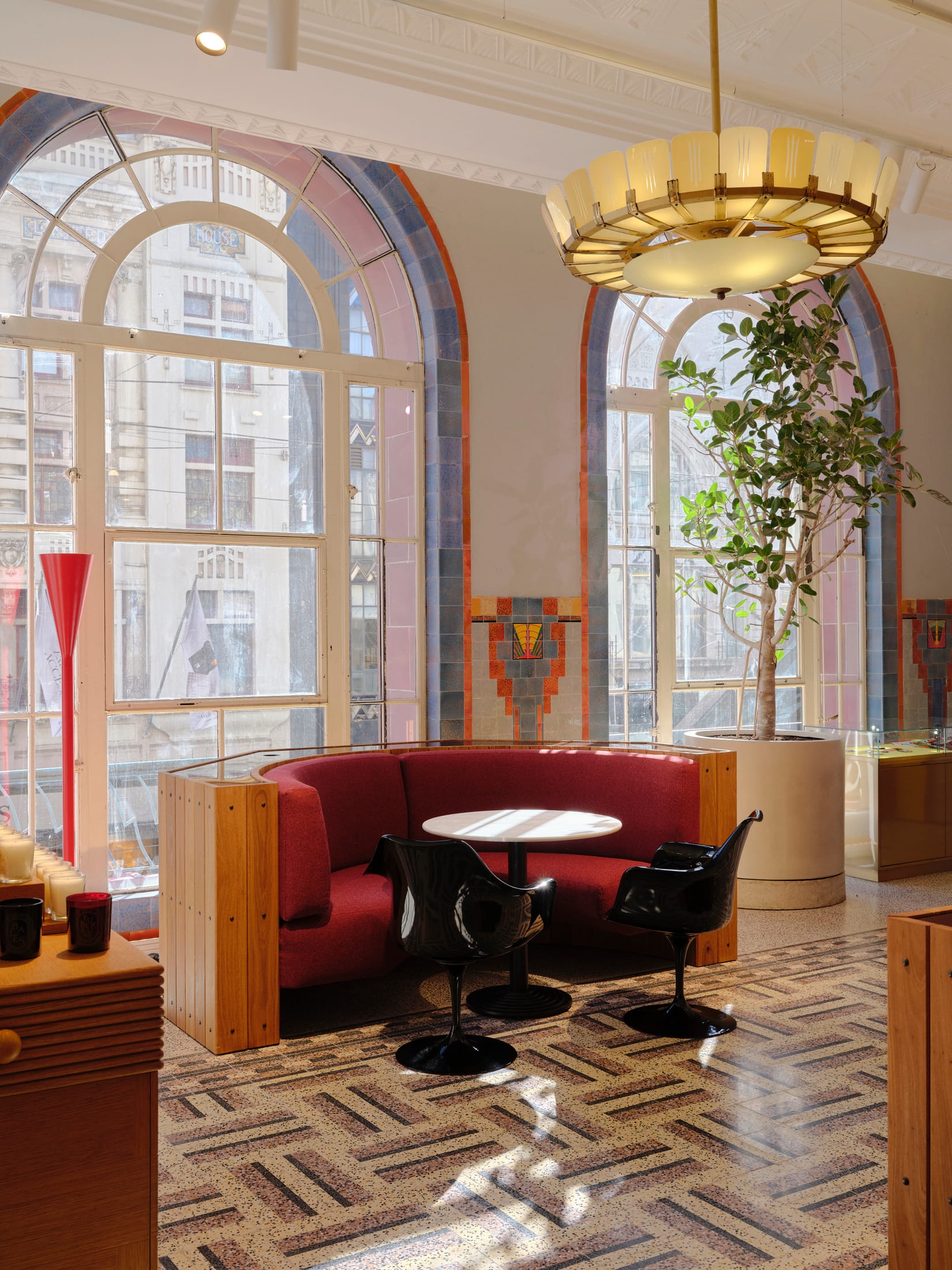 Yellowtrace Studio Mcqualter Mecca Bourke St Melbourne Flagship Photo Sean Fennessy 03 Opt80