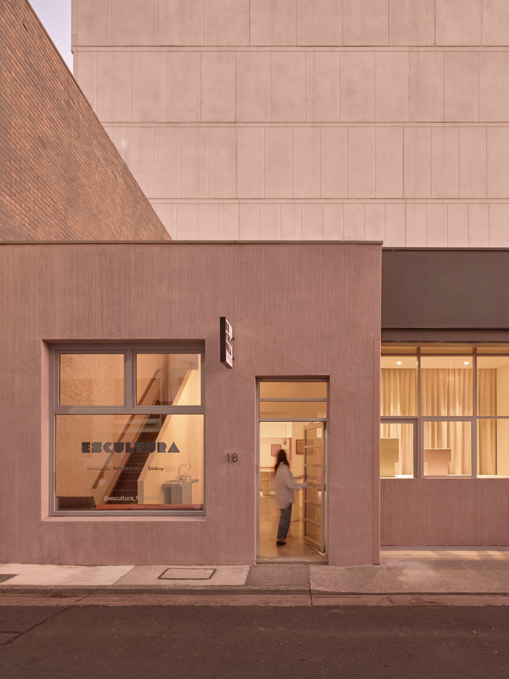 Yellowtrace Esculturamelbourneshowroomphotoevewilson9 17 Opt80
