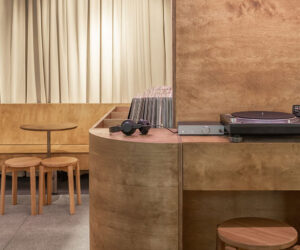 Yellowtrace Anda Zota Muromuro Studio Bar Ton Listening Bar Bucharest Romania