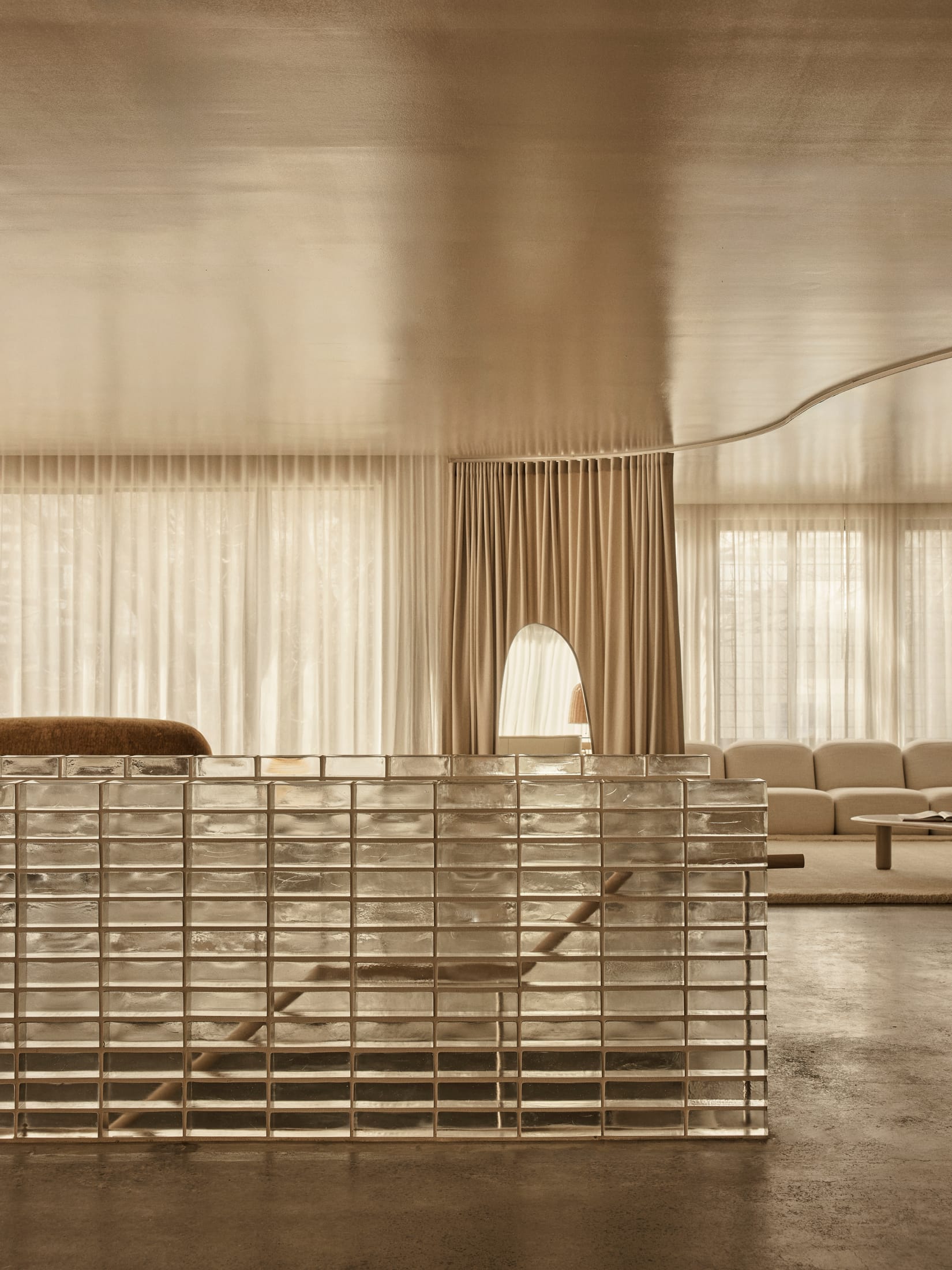 Yellowtrace Ellison Studios Creative Headquarters Designer Suite Sydney Photo Anson Smart 03 Opt80