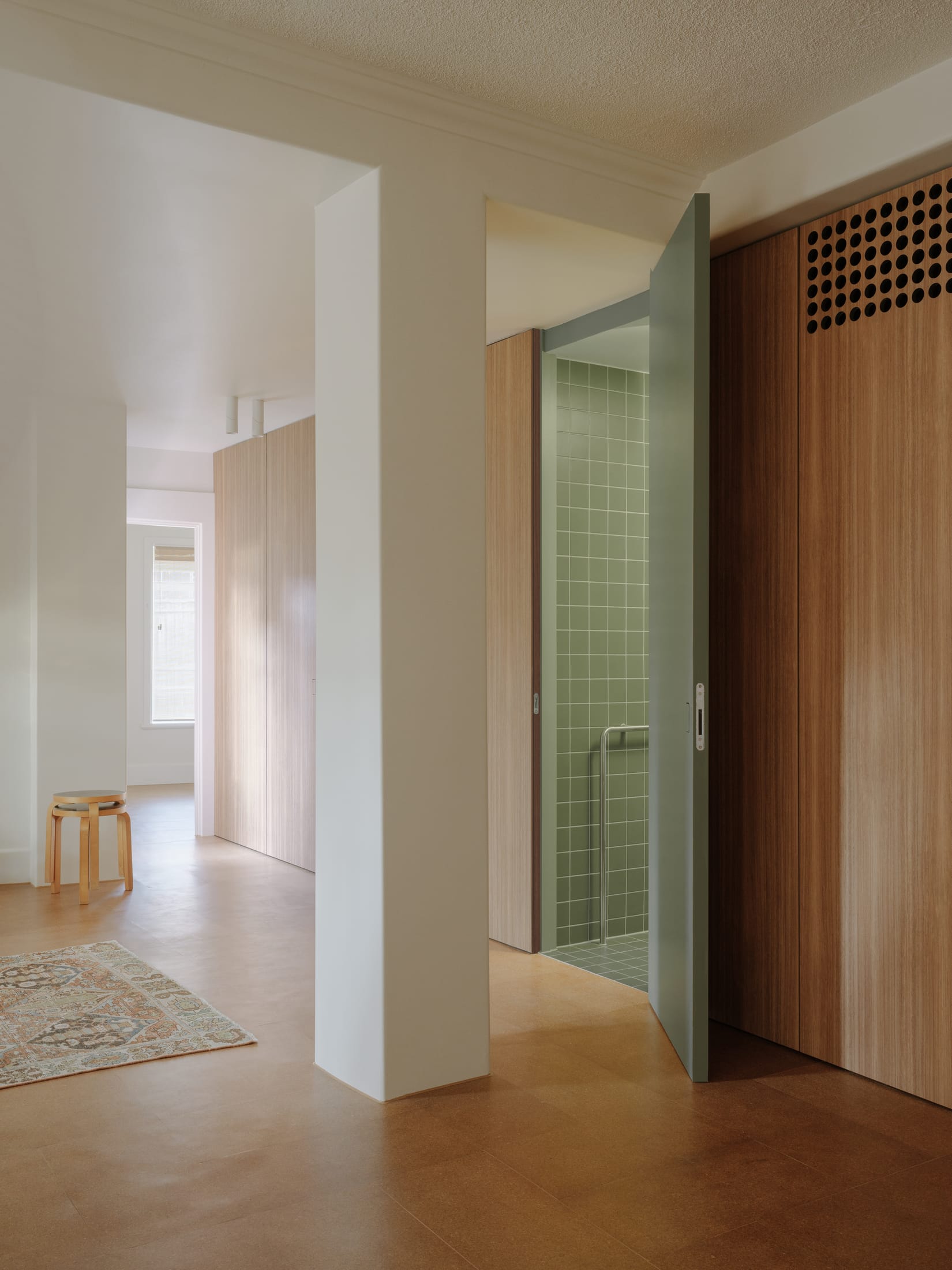 Yellowtrace Ellul Architecture A Flat For A Musician Melbourne Apartment Refurbishment Photo Hamish Mcintosh 11 Opt80