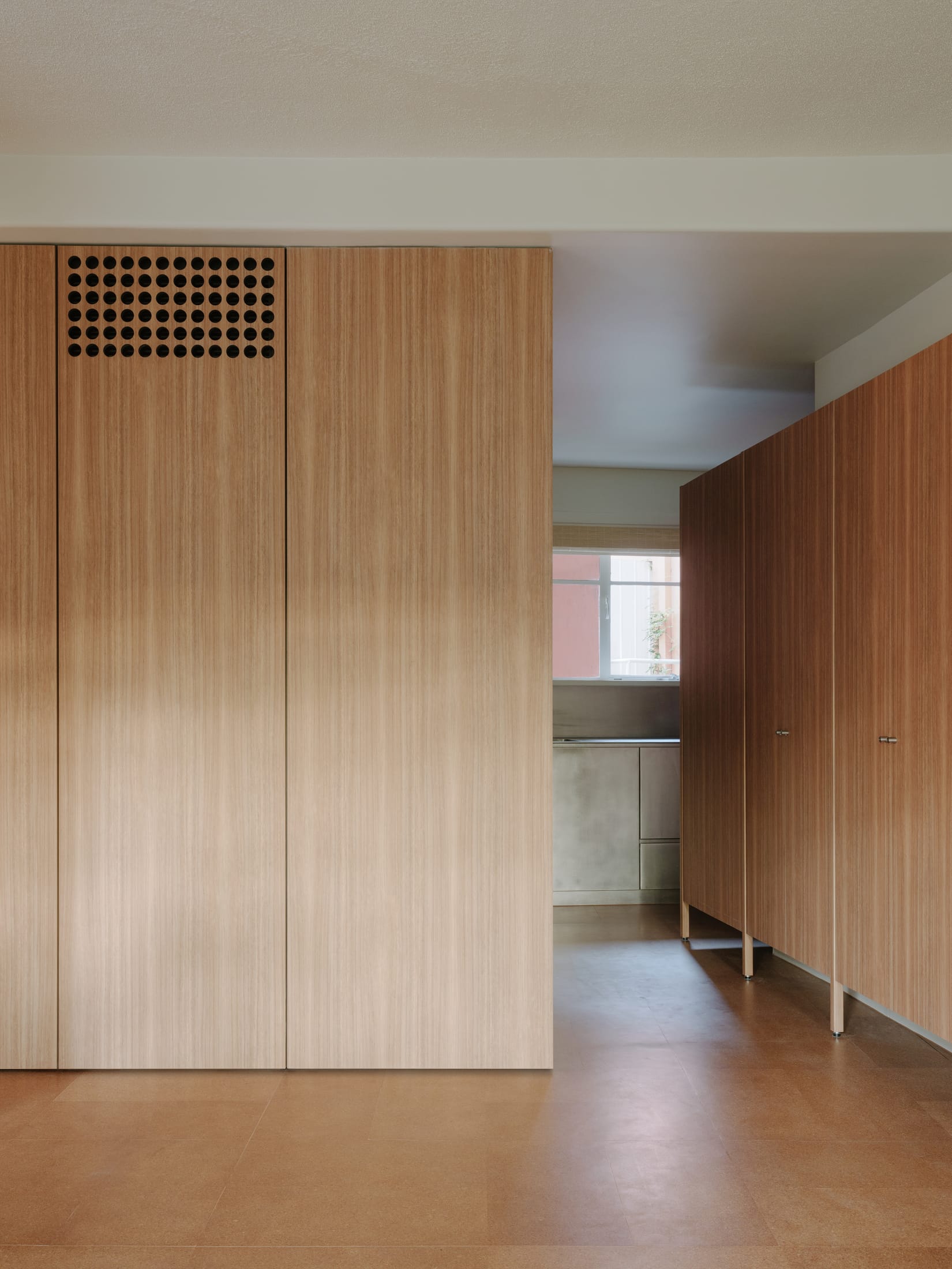 Yellowtrace Ellul Architecture A Flat For A Musician Melbourne Apartment Refurbishment Photo Hamish Mcintosh 12 Opt80