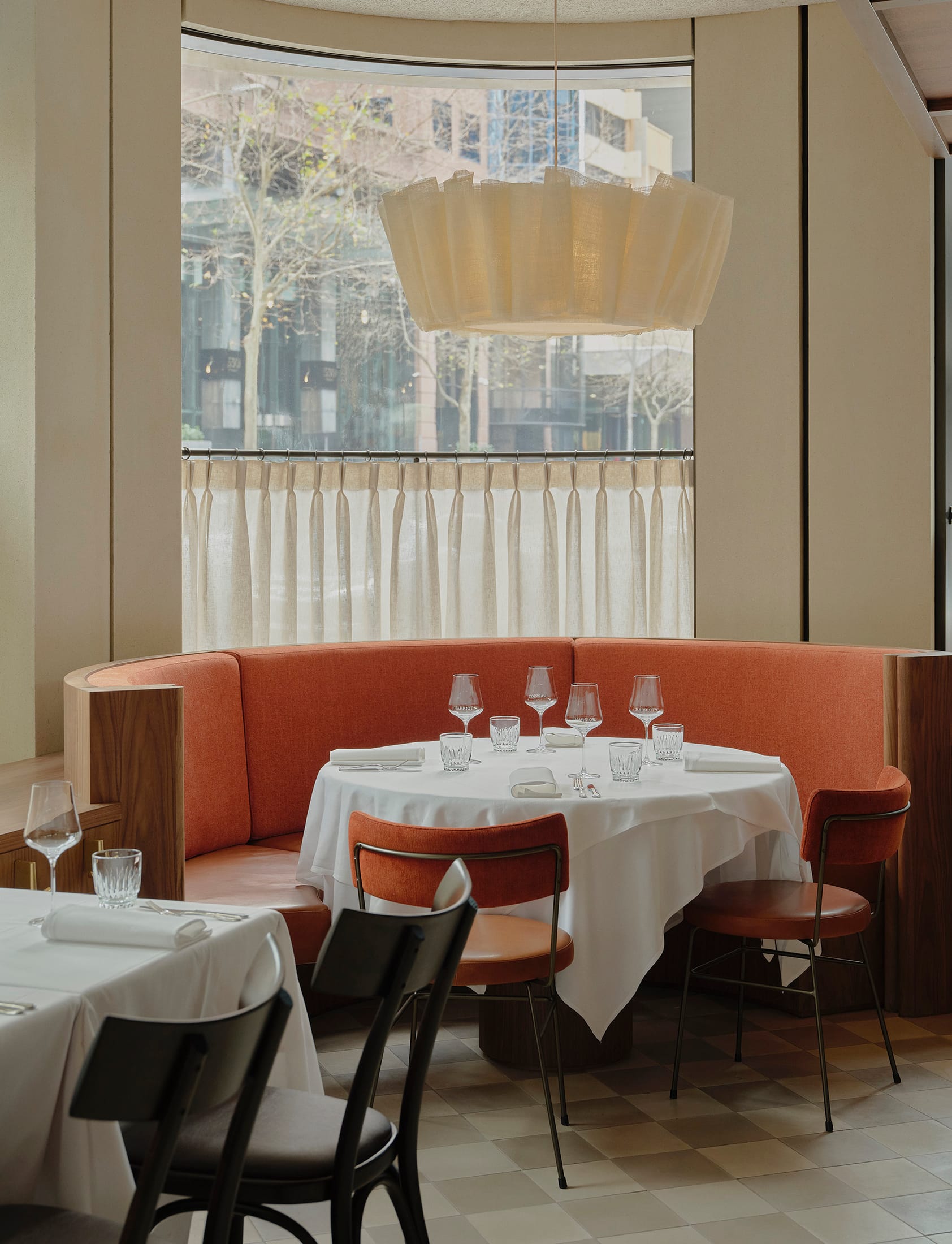 Yellowtrace Studio Esteta Harriot Melbourne Restaurant Design Photo Sean Fennessy 02 Opt80