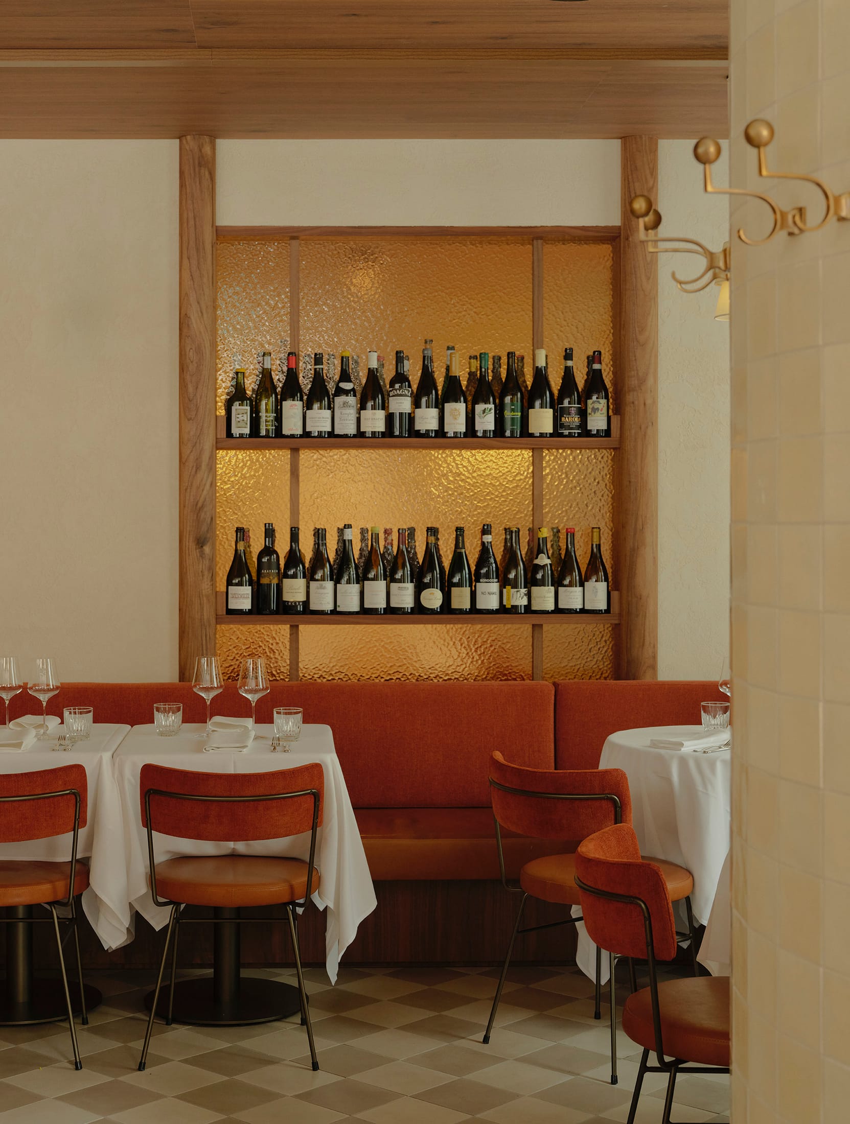 Yellowtrace Studio Esteta Harriot Melbourne Restaurant Design Photo Sean Fennessy 07 Opt80