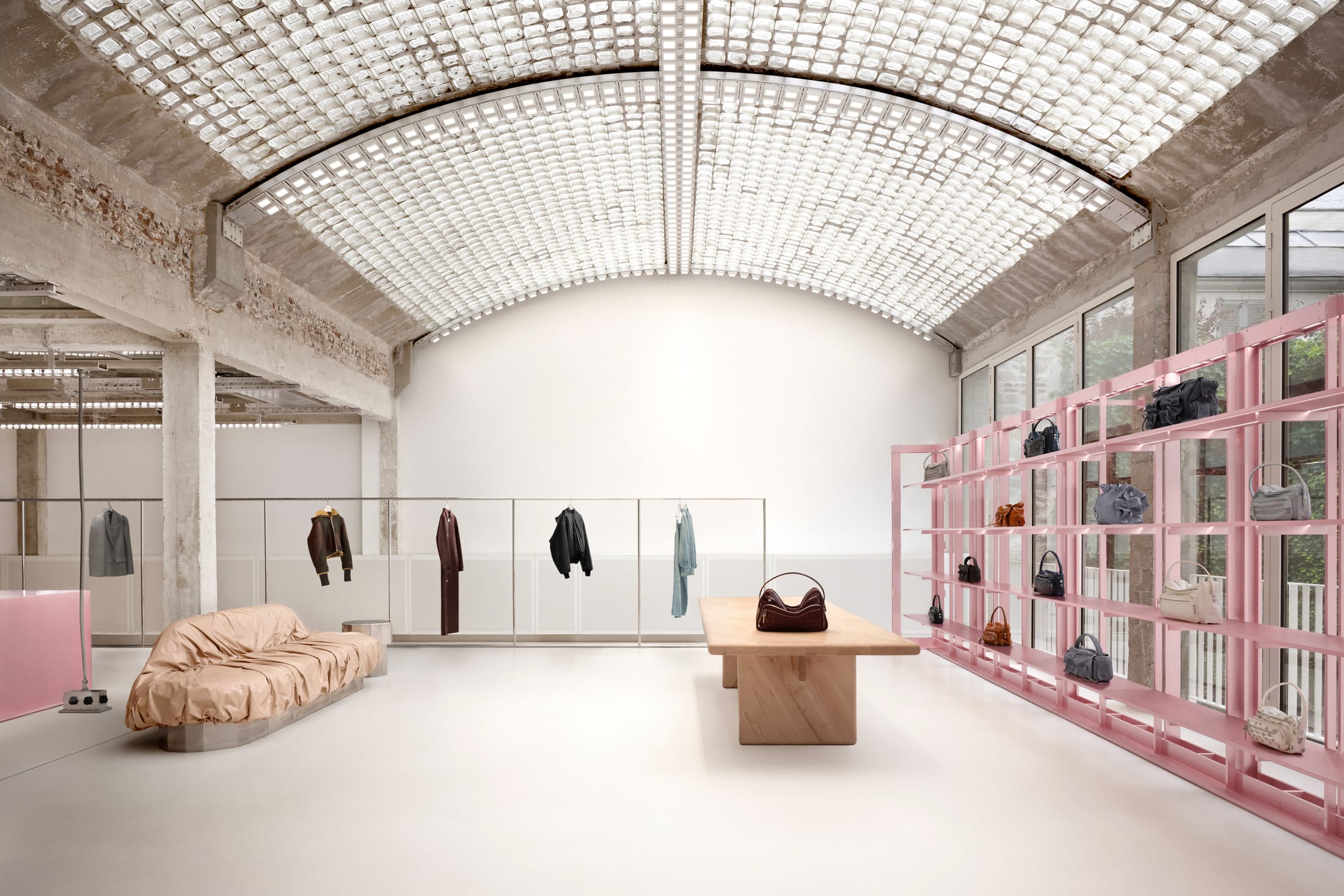 Yellowtrace Acne Studiospetites Ecuries Hq3x23 03 Opt80