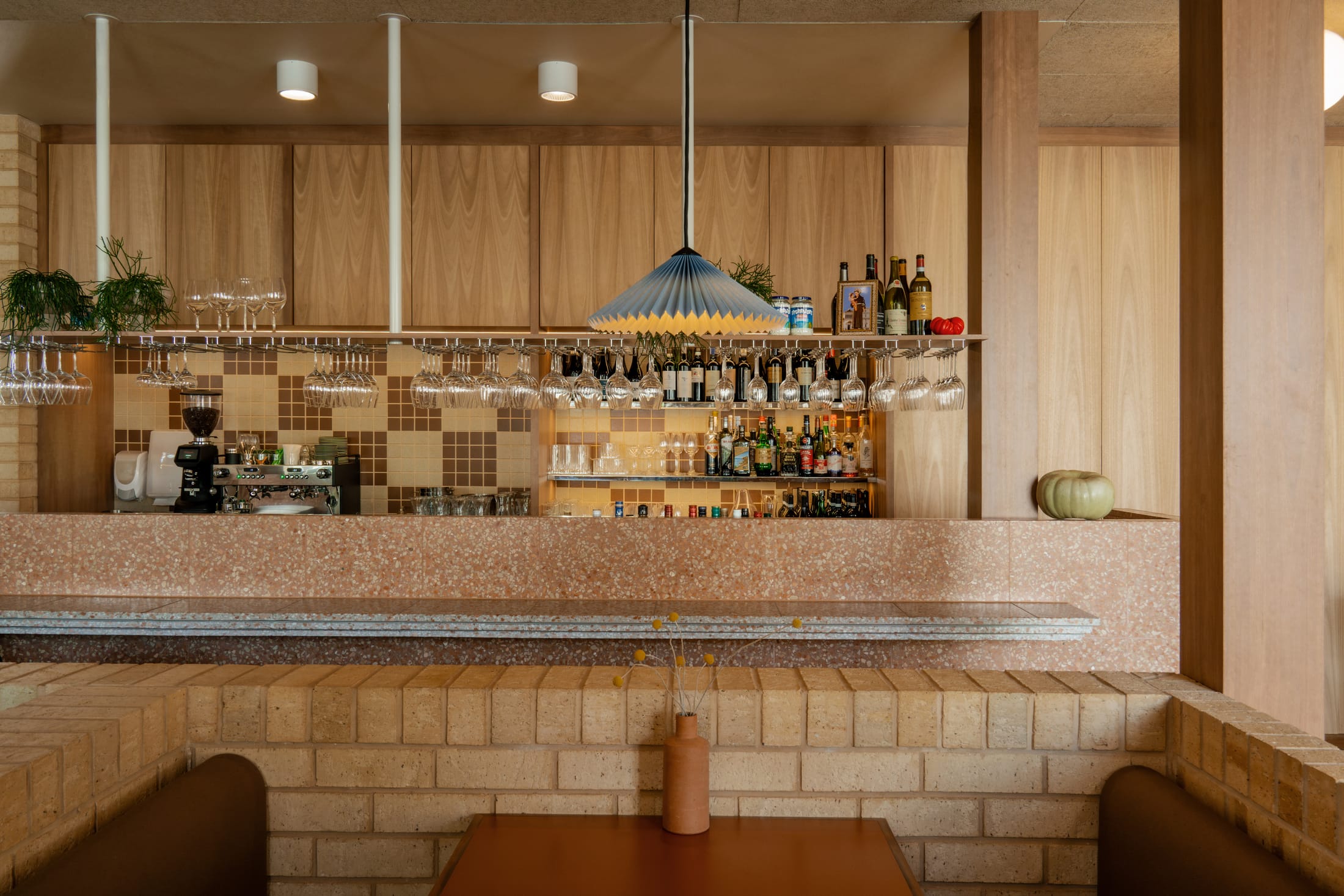 Yellowtrace Sans Arc Studio Mensa Photo Jack Fenby 13 Opt80