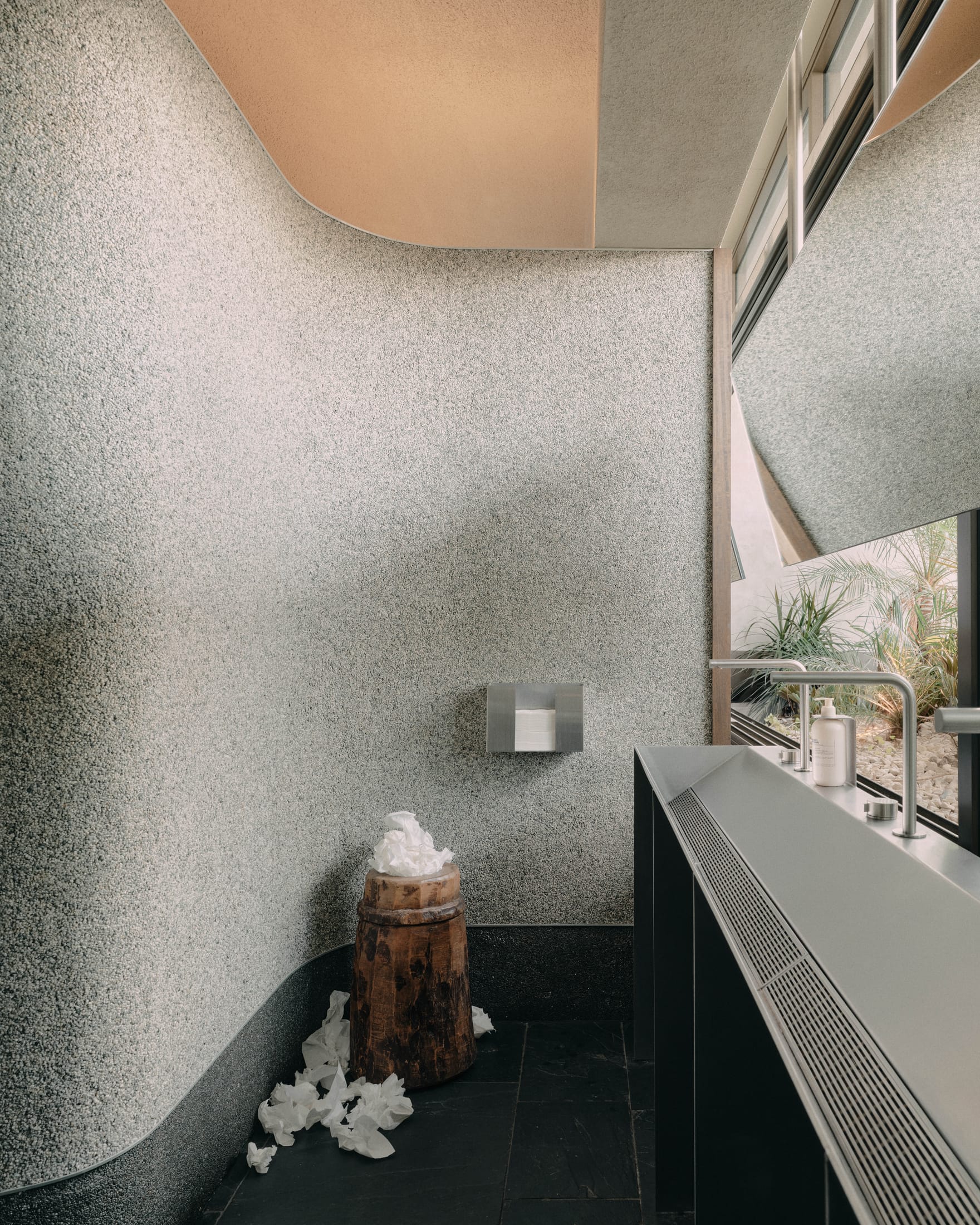 Yellowtrace Jar Office Norte Photo David Chatfield 12 Opt80