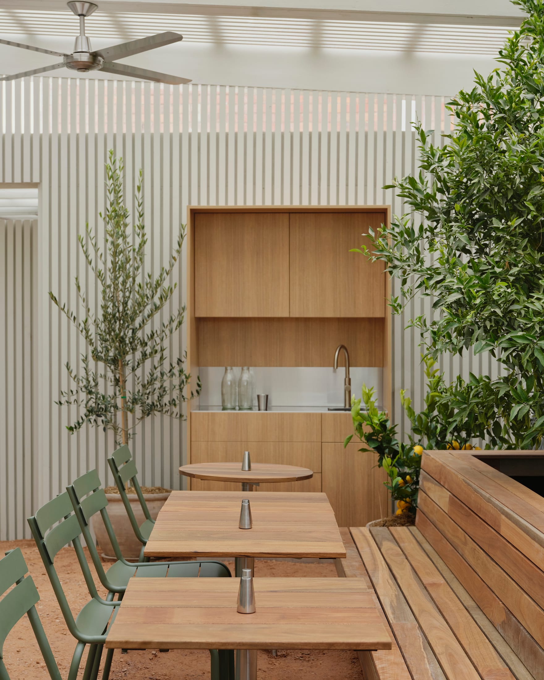 Yellowtrace Studio Esteta Lucci Eatery Photo Sean Fennessy 02 Opt80