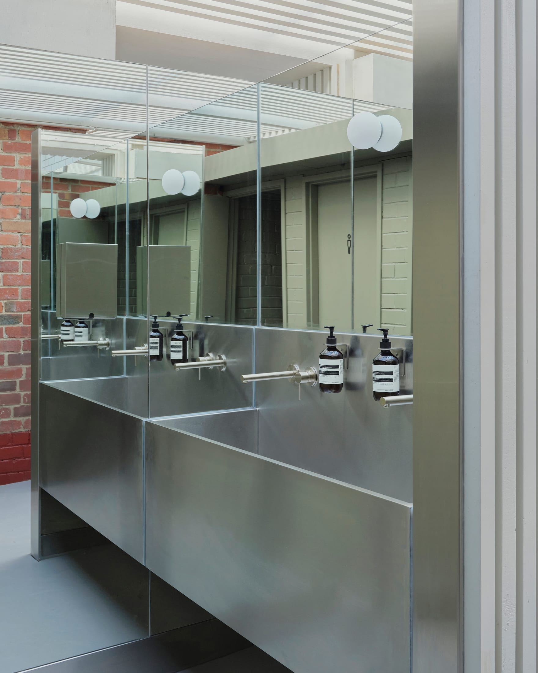 Yellowtrace Studio Esteta Lucci Eatery Photo Sean Fennessy 12 Opt80