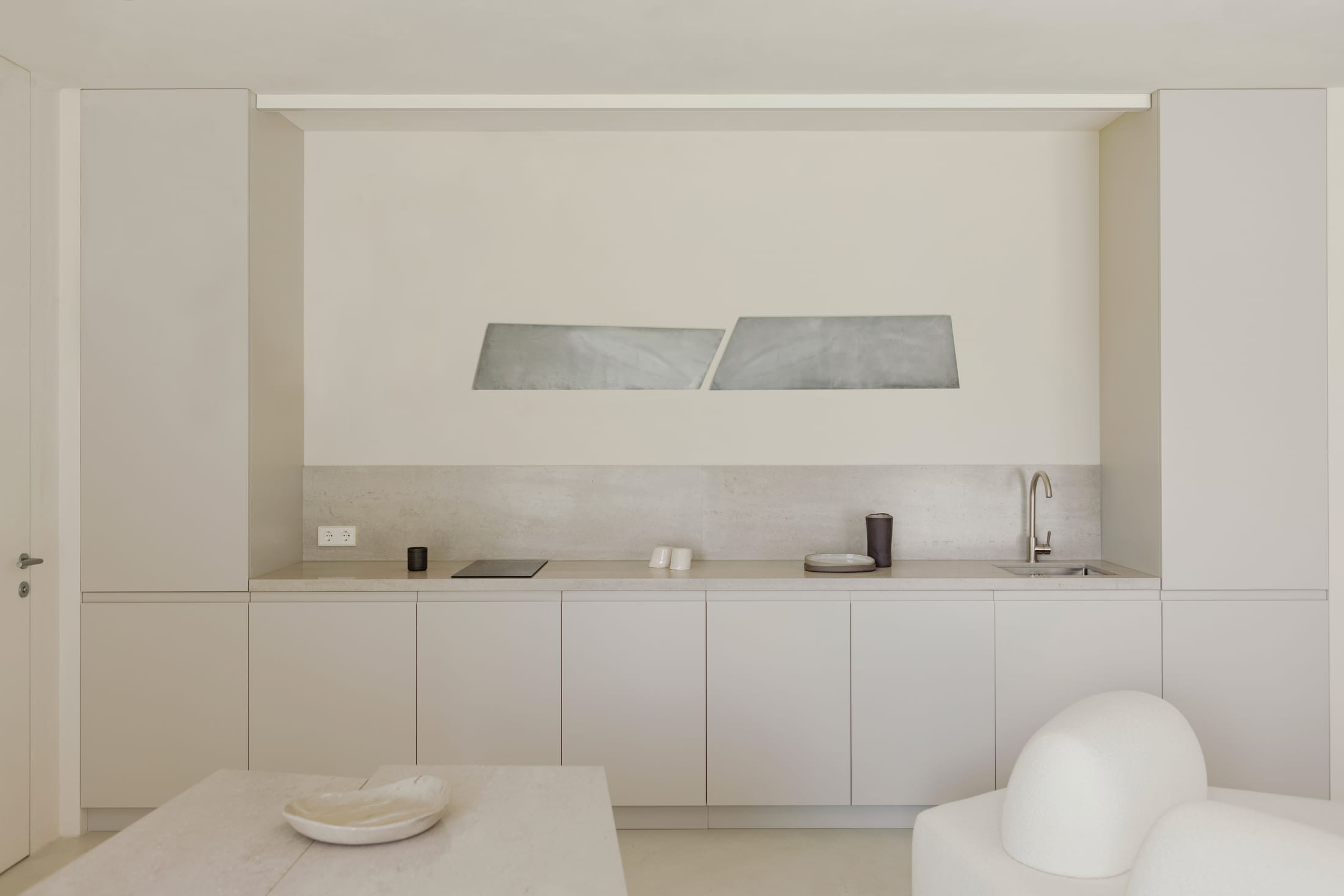 Yellowtrace Vlad Kudin Blondie Space Minsk Photo Liza Kulenenok 04 Opt80