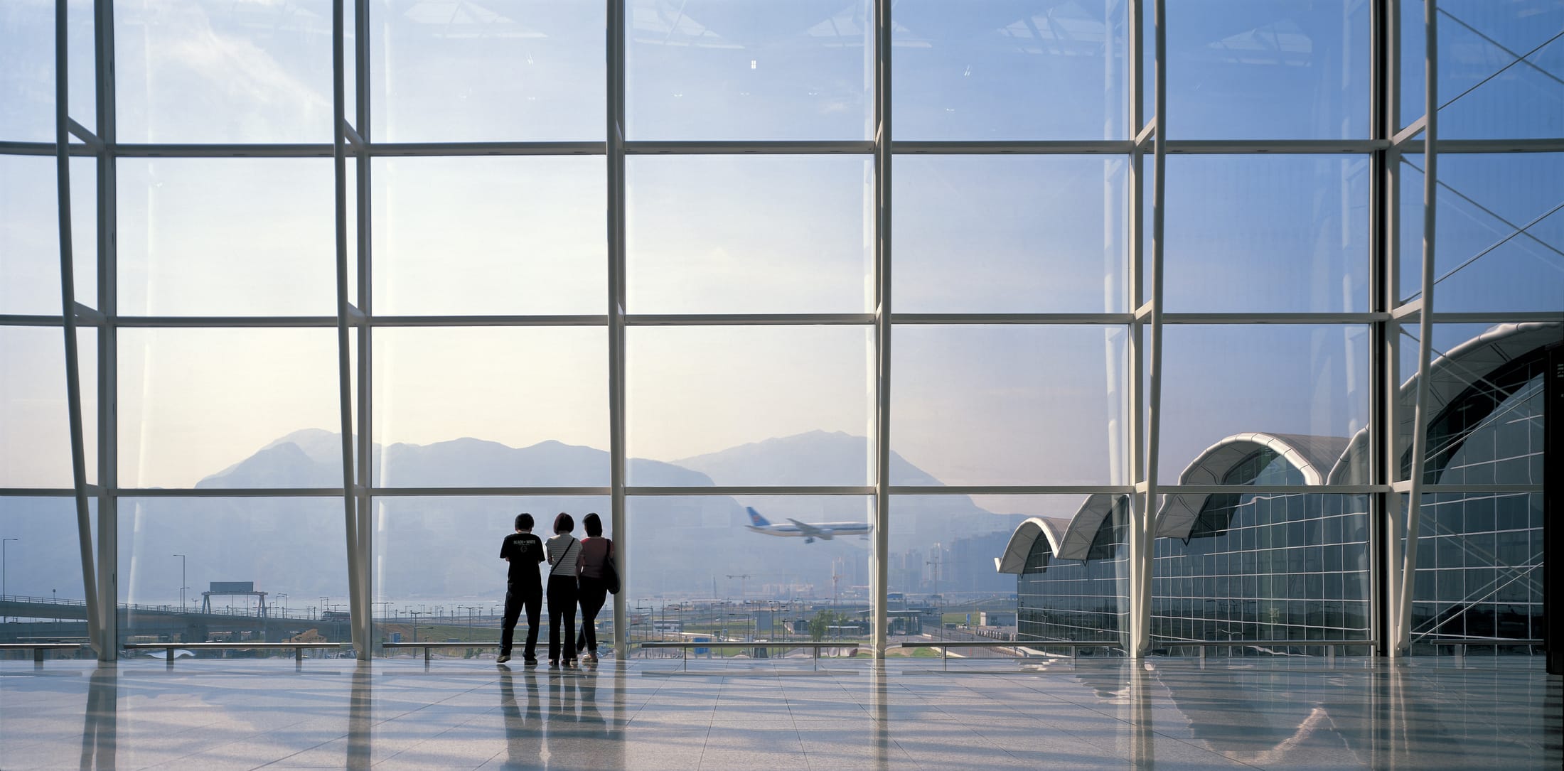 Yellowtrace Foster Partners Hong Kong International Airport Photodennis Gilbert View 06 Opt80