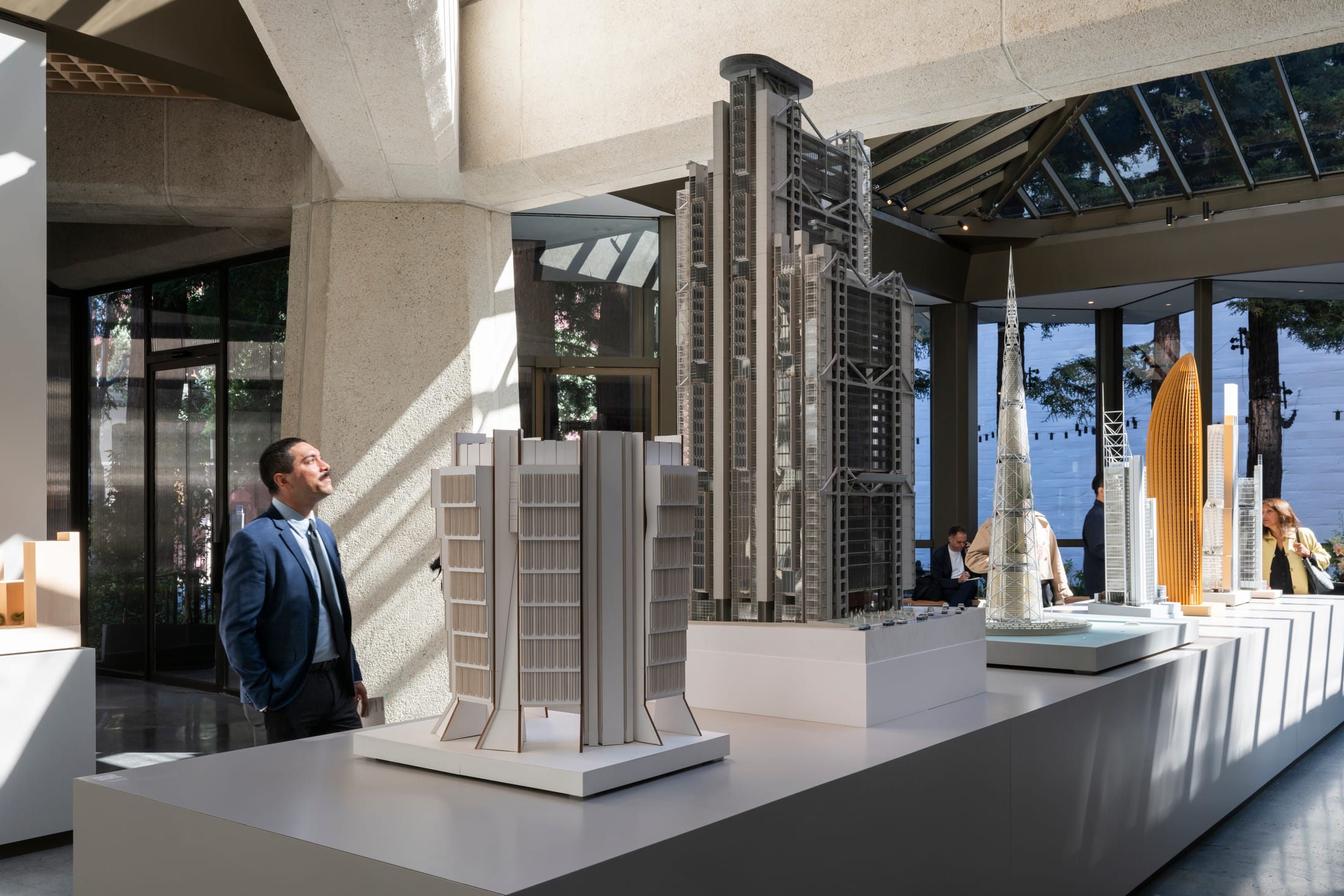 Yellowtrace Foster Partners Transamerica Pyramid Center The Vertical City Exhibition Photo Nigel Young Foster Partners 07 Opt80