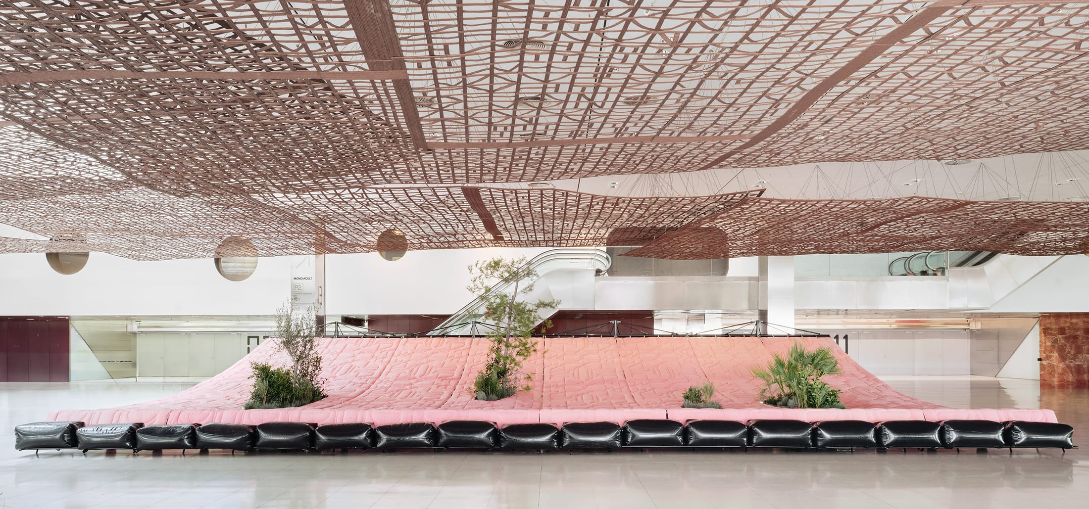 Yellowtrace Lluis Alexandre Casanovas Blanco Mondiacult 2025 Installation Textile Photo Jose Hevia 09 Opt80