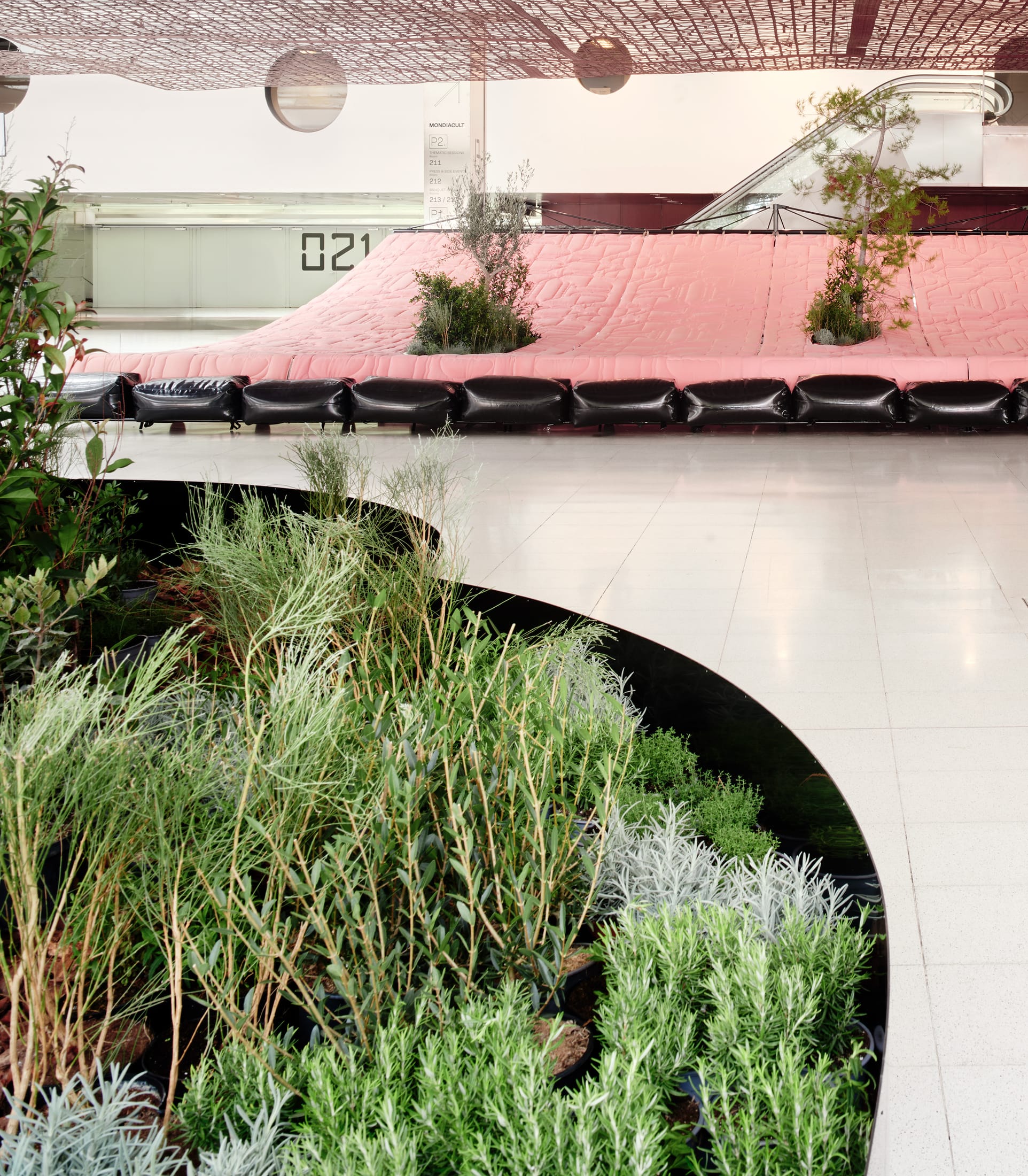 Yellowtrace Lluis Alexandre Casanovas Blanco Mondiacult 2025 Installation Textile Photo Jose Hevia 10 Opt80