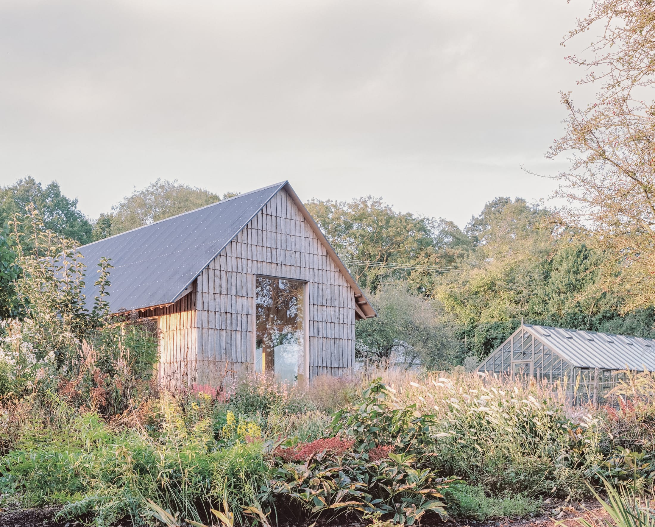 Yellowtrace Okra The Apple House Materially Innovative Education And Wellbeing Hub Set In Previously Neglected Orchard Photo Nick Dearden 16 Opt80