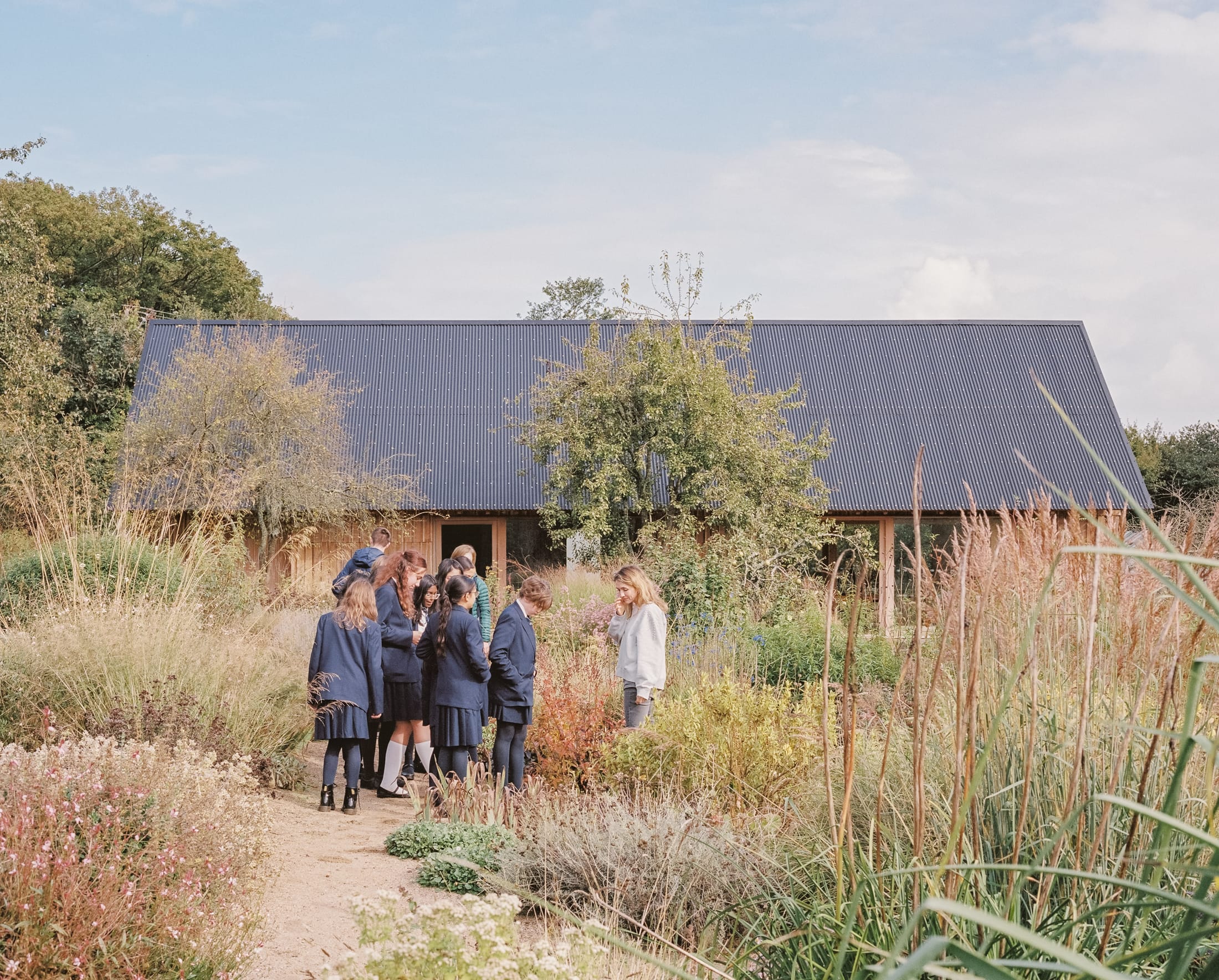 Yellowtrace Okra The Apple House Materially Innovative Education And Wellbeing Hub Set In Previously Neglected Orchard Photo Nick Dearden 18 Opt80