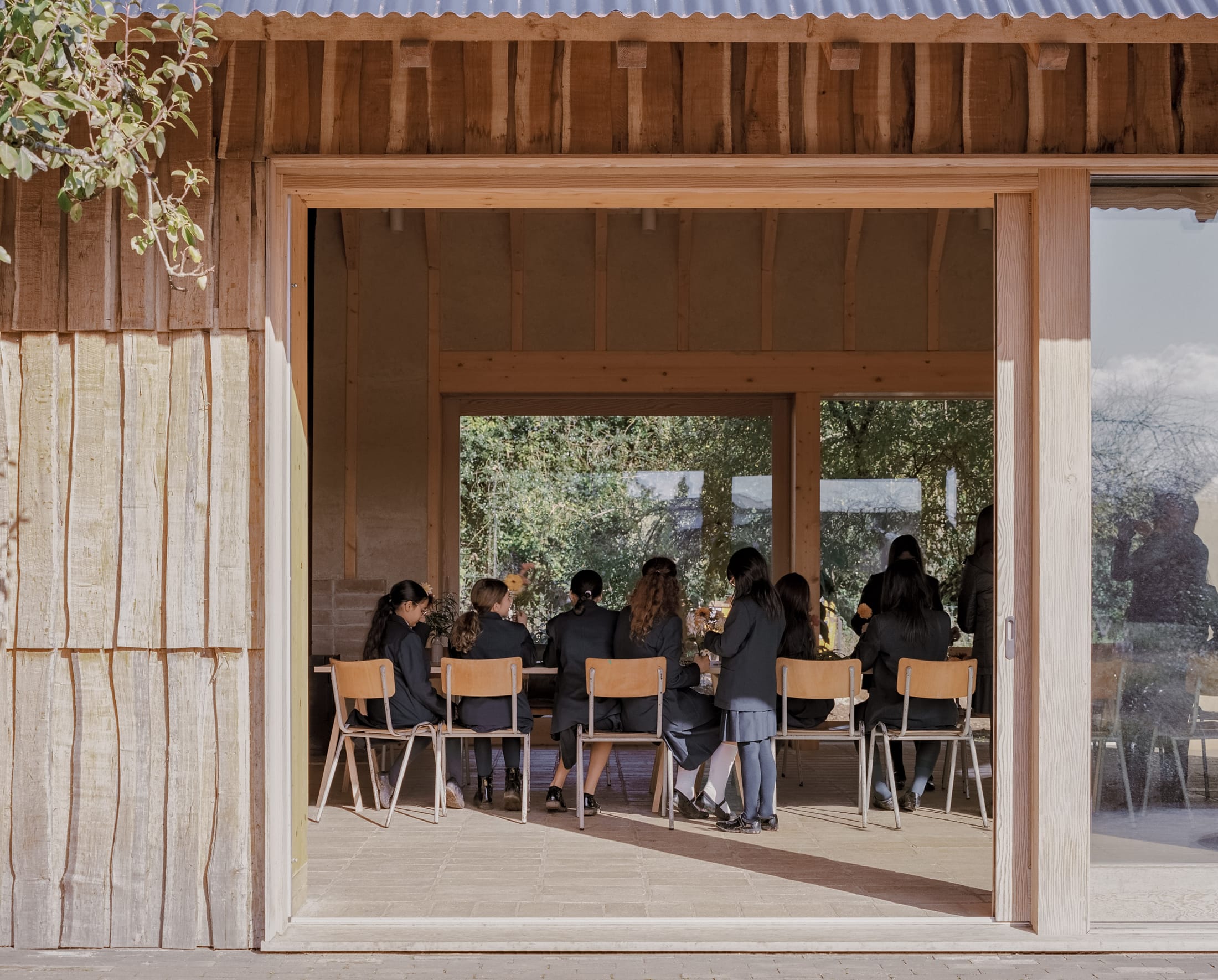 Yellowtrace Okra The Apple House Materially Innovative Education And Wellbeing Hub Set In Previously Neglected Orchard Photo Nick Dearden 23 Opt80