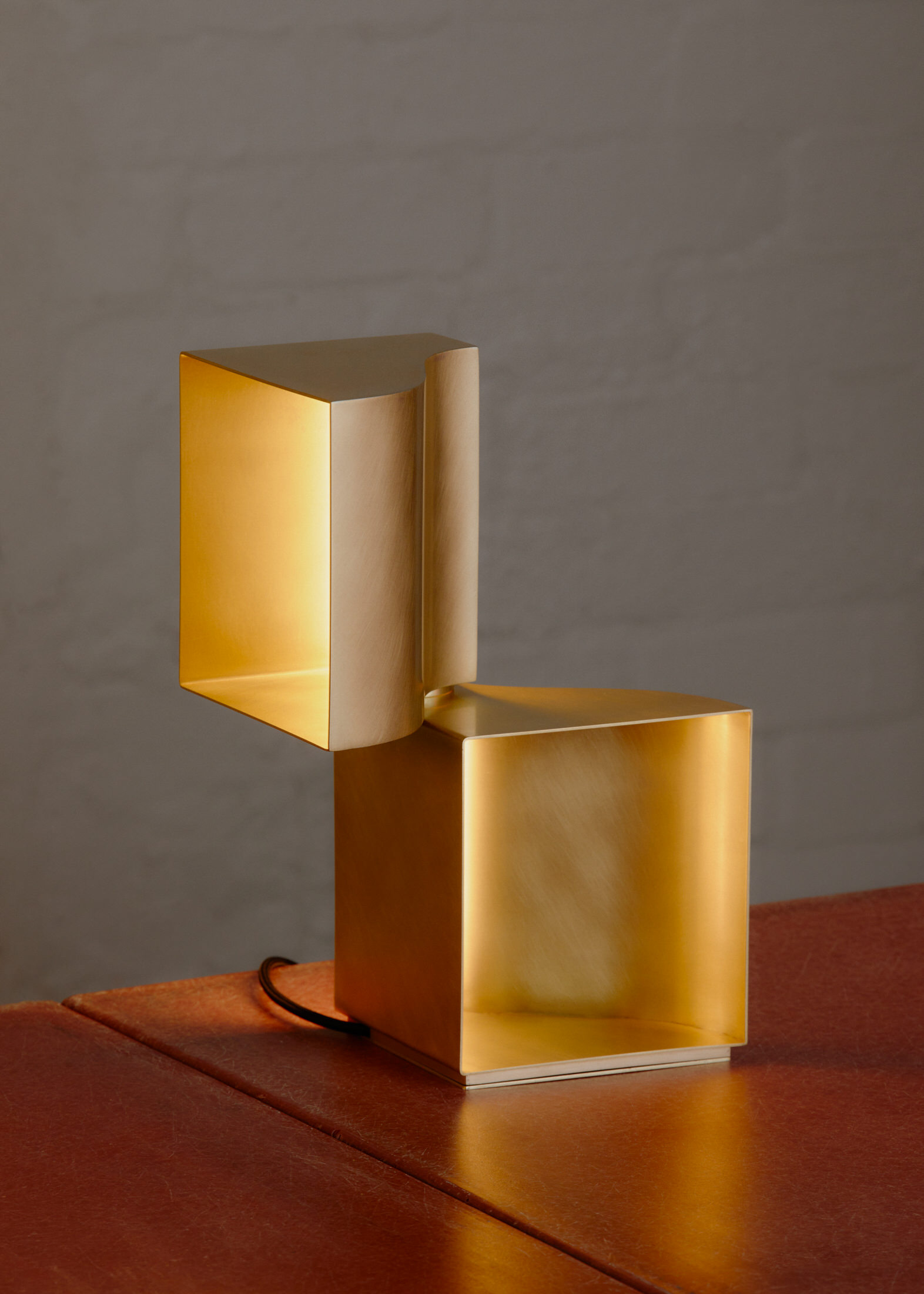 Yellowtrace Volker Haug Studio Und Messing Exhibitionhalf Buckle Aged Brass