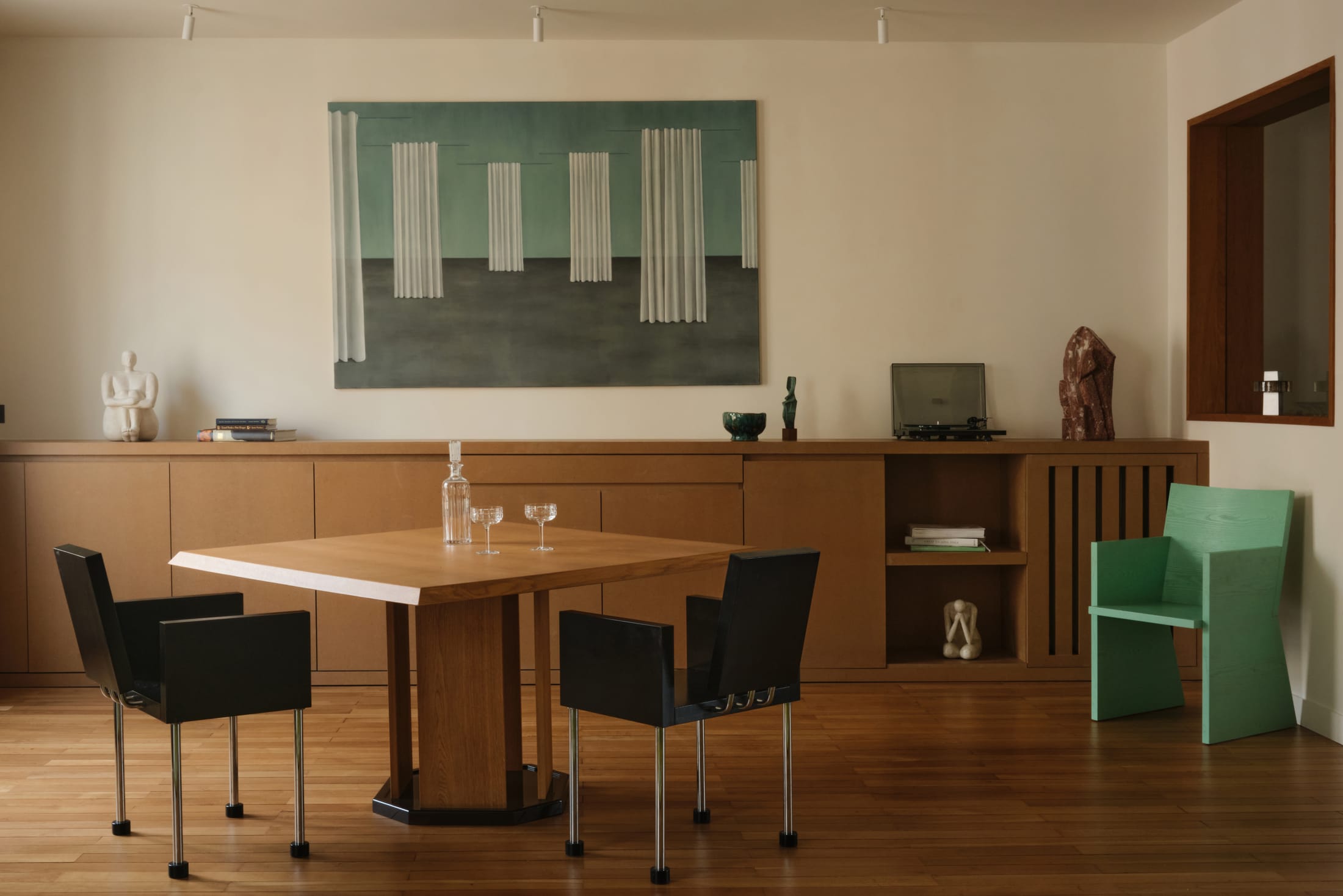 Yellowtrace Hauvette Madani Sablons Paris Apartment Renovation Photo Lucas Madani 01 Opt80