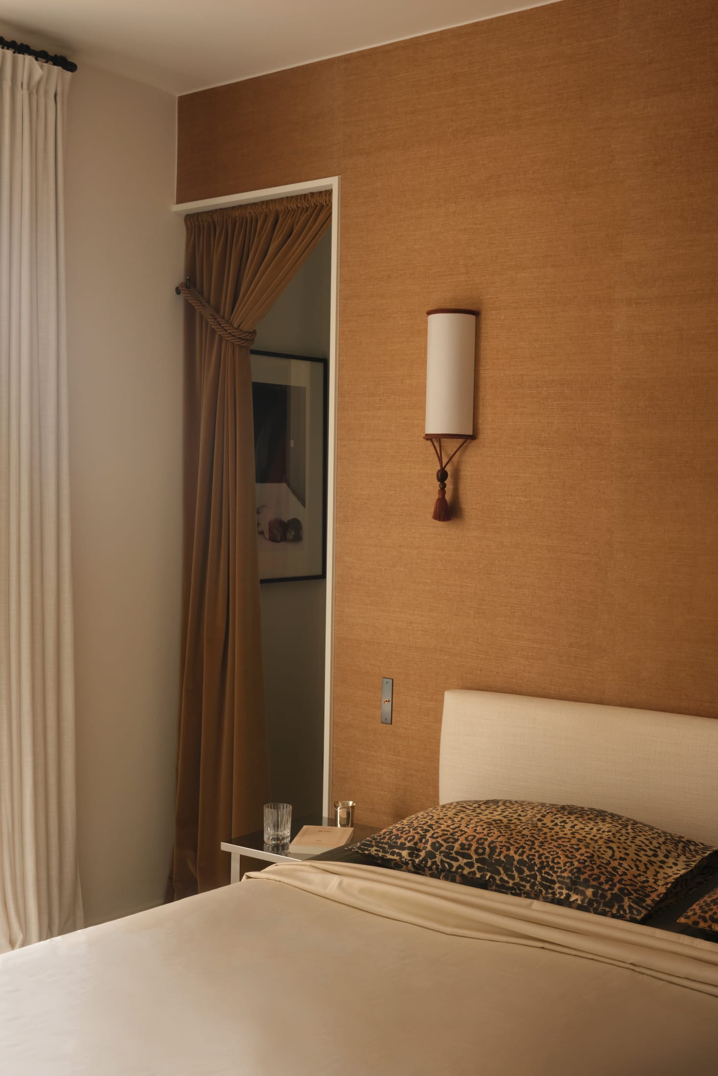 Yellowtrace Hauvette Madani Sablons Paris Apartment Renovation Photo Lucas Madani 14 Opt80