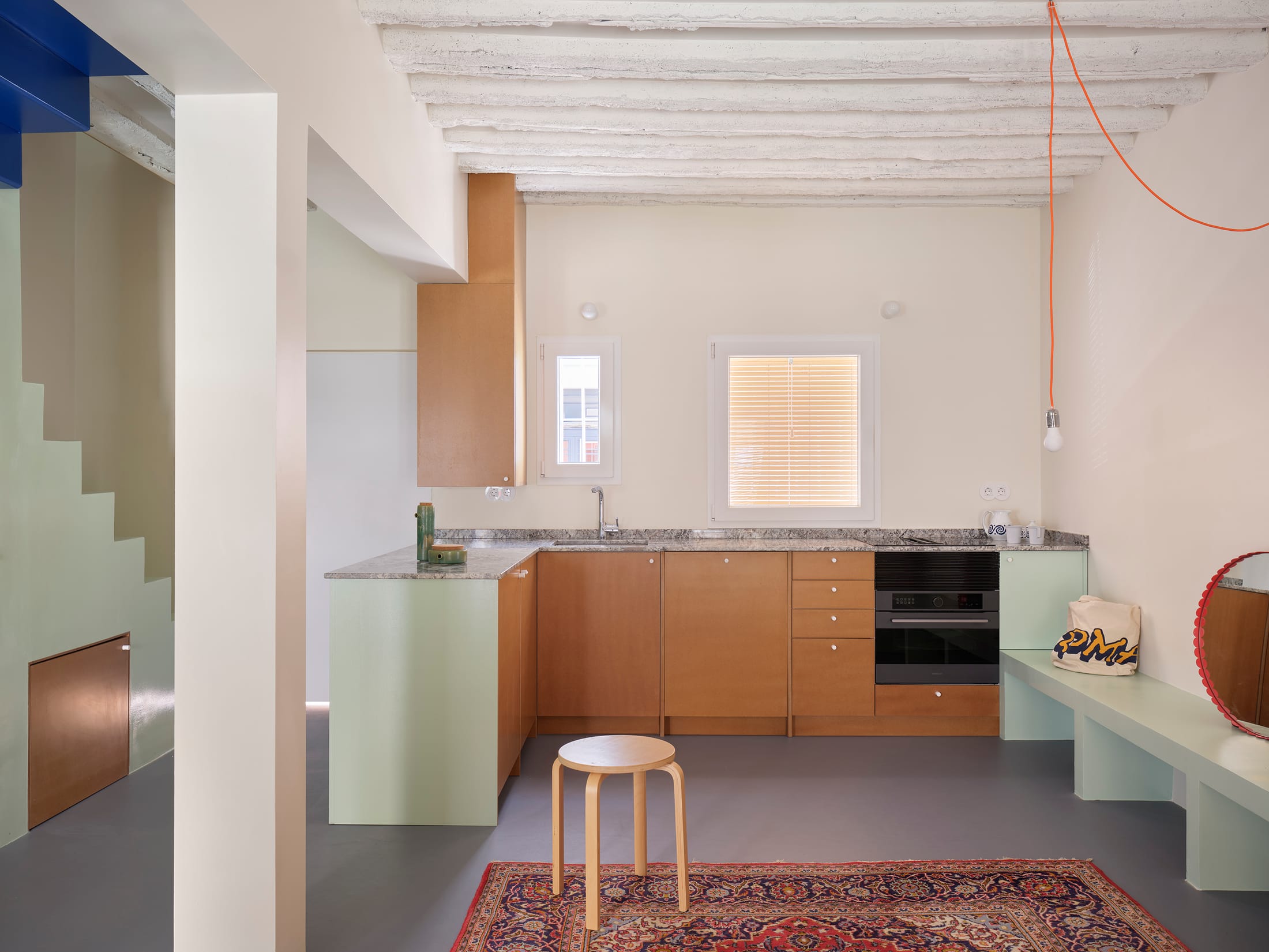 Yellowtrace Extrarradio 1940s Madrid House Renovation Photo German Saiz 04 Opt80