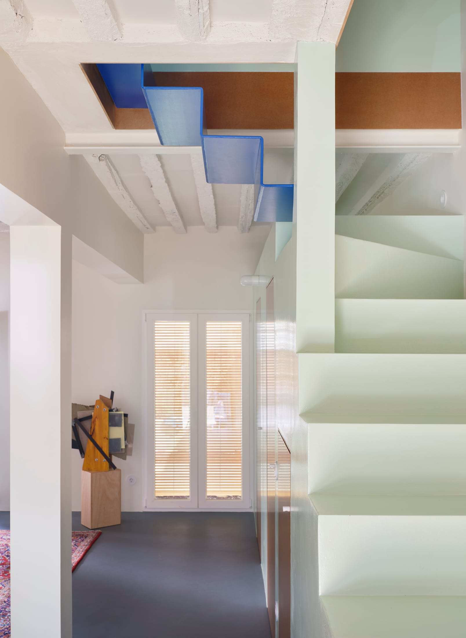 Yellowtrace Extrarradio 1940s Madrid House Renovation Photo German Saiz 05 Opt80